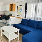 Helena Sea Breeze - Living With Pools & Full Facilities * Rizokarpaso