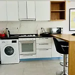 Helena Sea Breeze - Living With Pools & Full Facilities