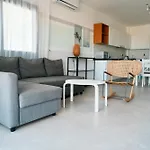 דירה Helena Sea Breeze - Living With Pools & Full Facilities *
