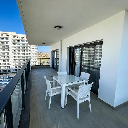 Apartment Helena Pool At Caesar Blue Resort: Wellness Retreat *
