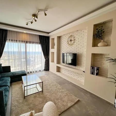 Apartment Helena Pool At Caesar Blue Resort: Wellness Retreat