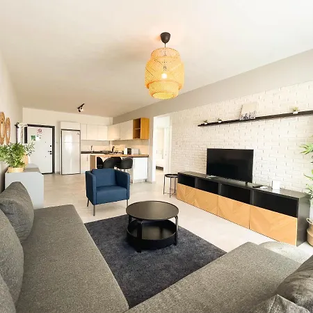 Apartment Helena Pool At Caesar Blue Resort: Wellness Retreat *