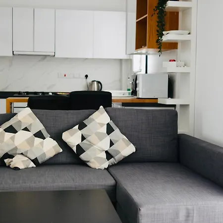 Helena Sea Breeze - Living With Pools & Full Facilities Διαμέρισμα Gastria
