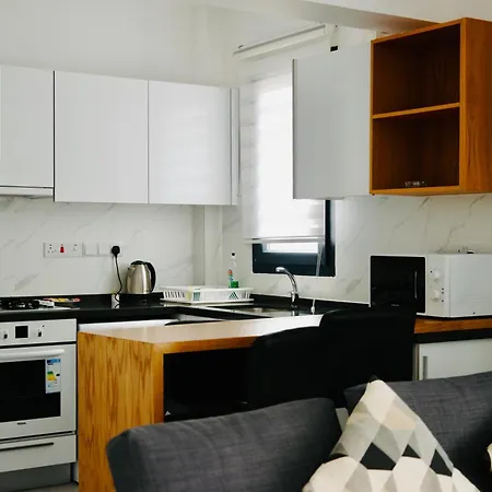 Διαμέρισμα Helena Sea Breeze - Living With Pools & Full Facilities Gastria