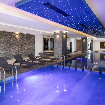 Διαμέρισμα Helena Sea Breeze - Living With Pools & Full Facilities Gastria